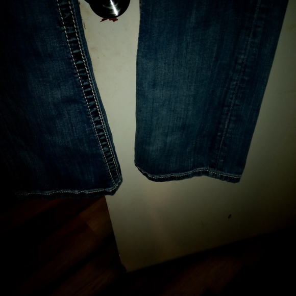 Women's Miss Me Jeans - Picture 3 of 6